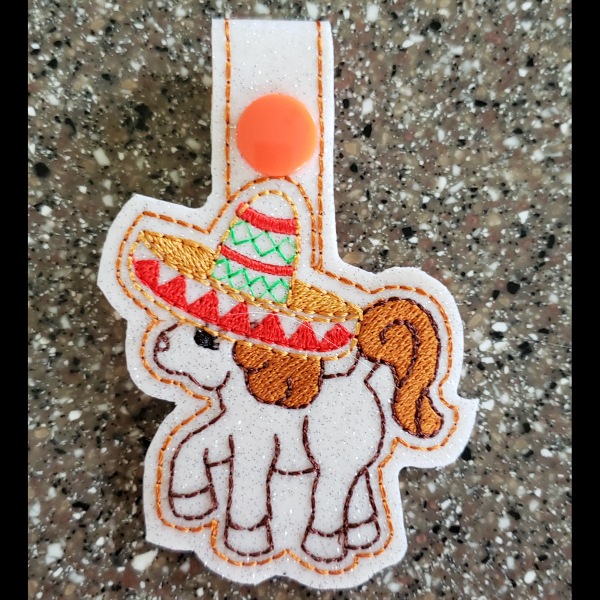 Sombrero Pony Snap Tab